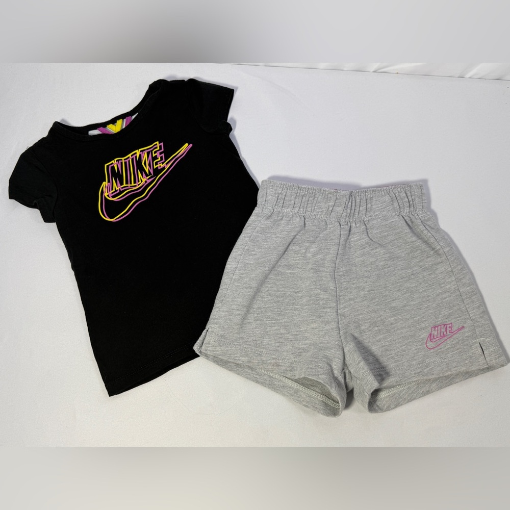 Nike Toddler Girl Outfit Shorts Set 4T Black Logo T-Shirt Top Shorts Gray Neon